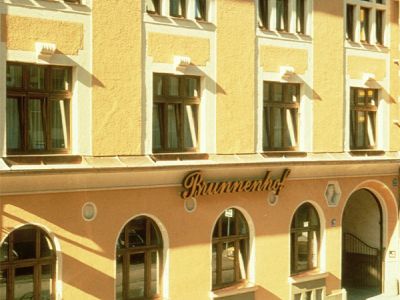 Brunnenhof Center Monaco di Baviera